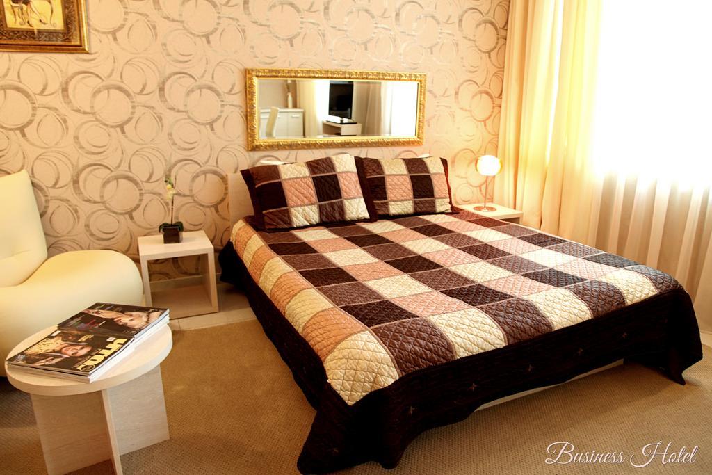 Business Hotel Carcóvia Quarto foto