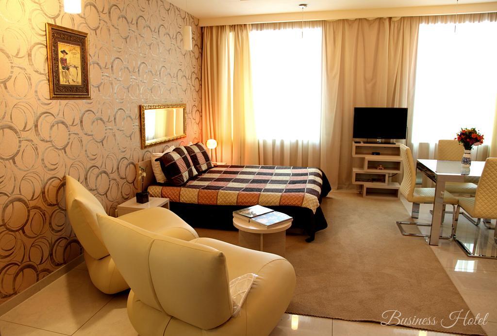 Business Hotel Carcóvia Quarto foto